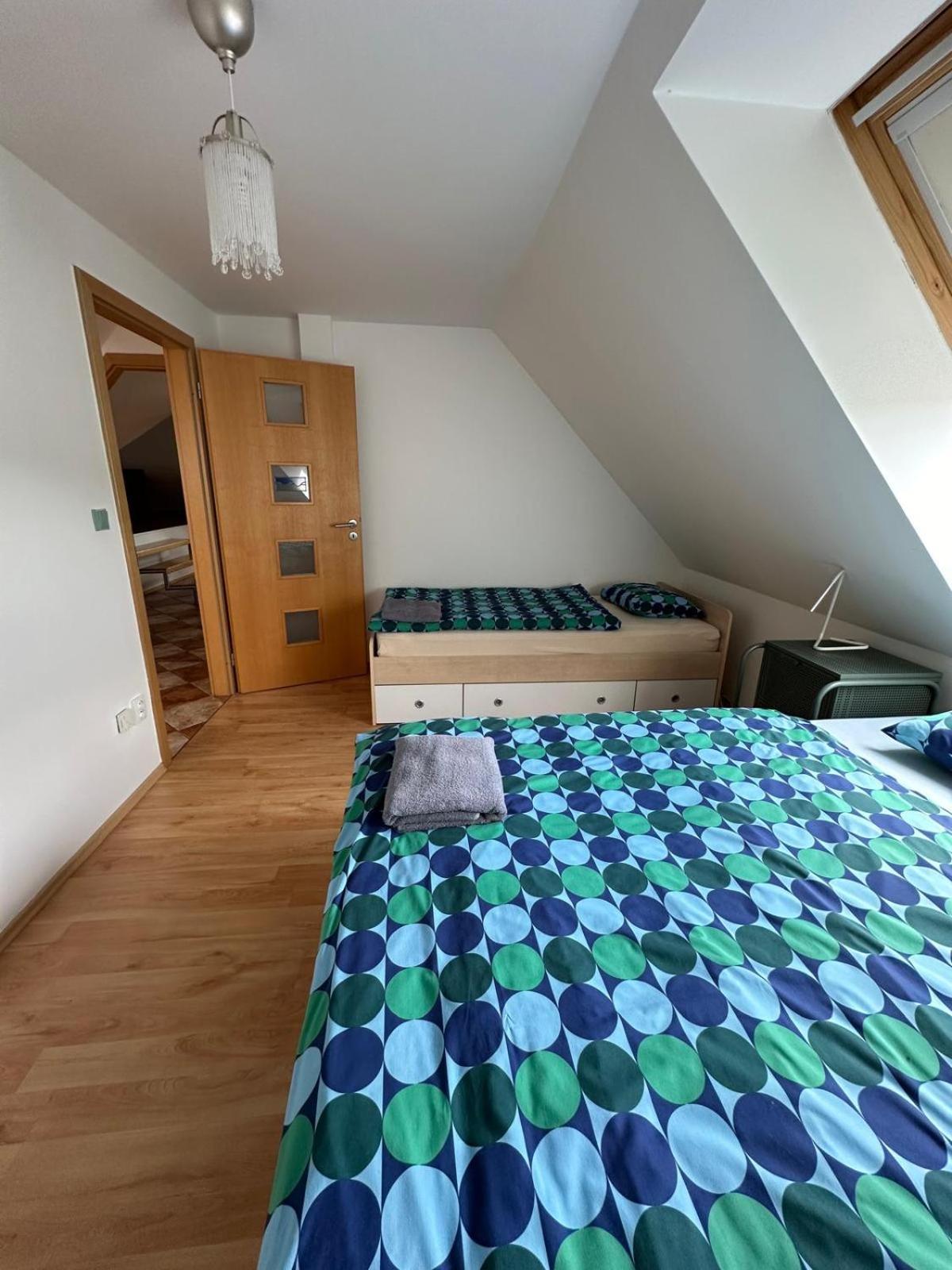Apartman Lipa ミクロフ エクステリア 写真